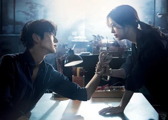 在线观看恶之花,网络深渊中的人性探索 第2张 在线观看恶之花,网络深渊中的人性探索 第2张